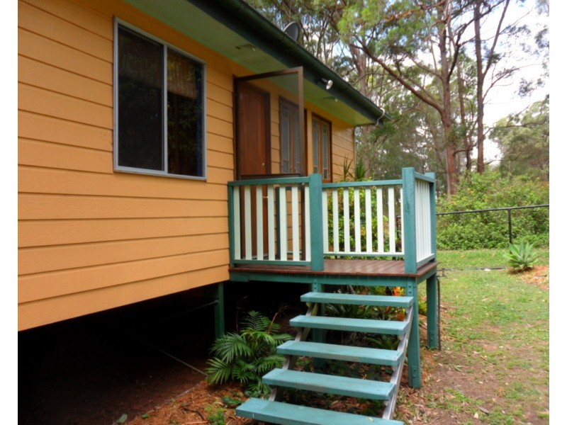 24 Barcelona Tce, Russell Island QLD 4184