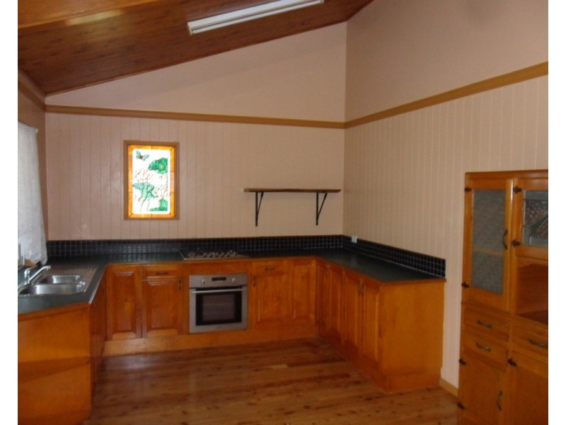 24 Barcelona Tce, Russell Island QLD 4184