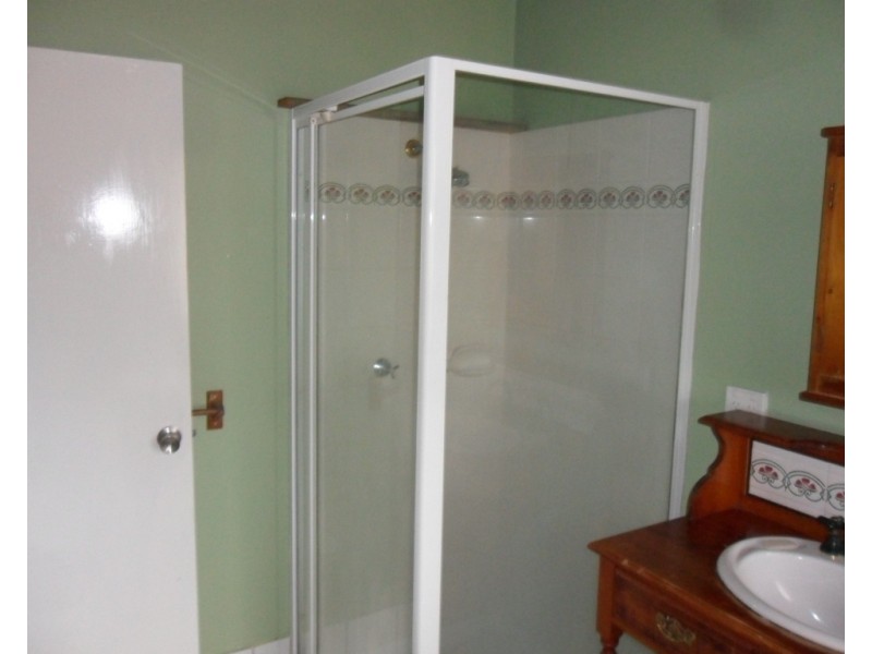 24 Barcelona Tce, Russell Island QLD 4184