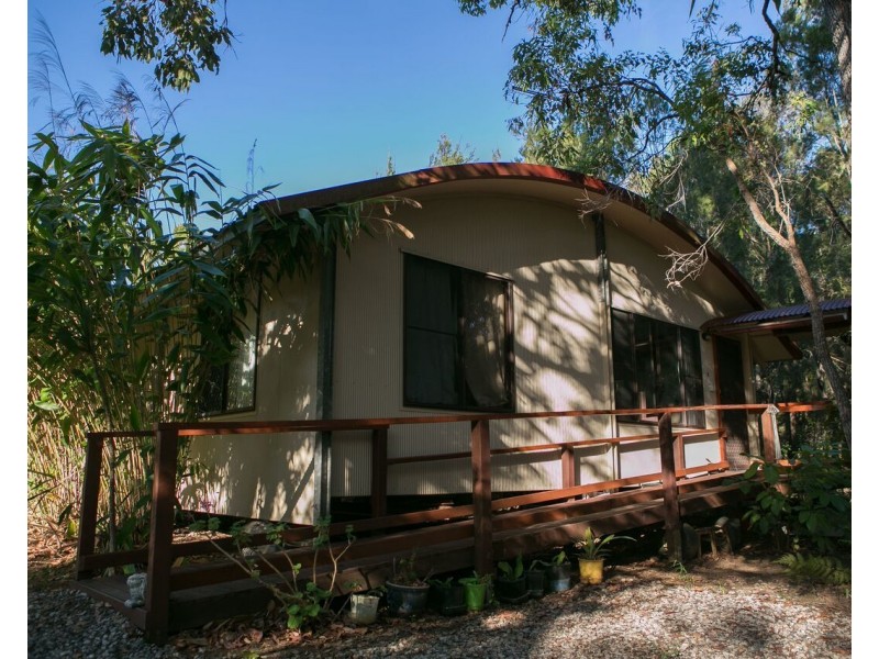 36 Treasure Island Ave, Karragarra Island QLD 4184
