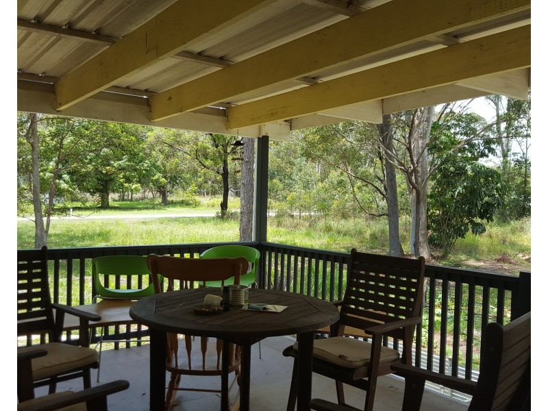 19 Pookanah St, Russell Island QLD 4184