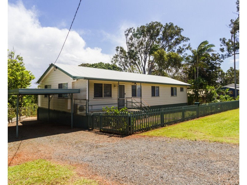 32 Patterson St, Russell Island QLD 4184
