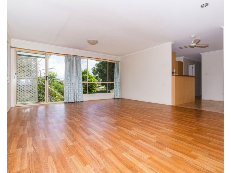 32 Patterson St, Russell Island QLD 4184