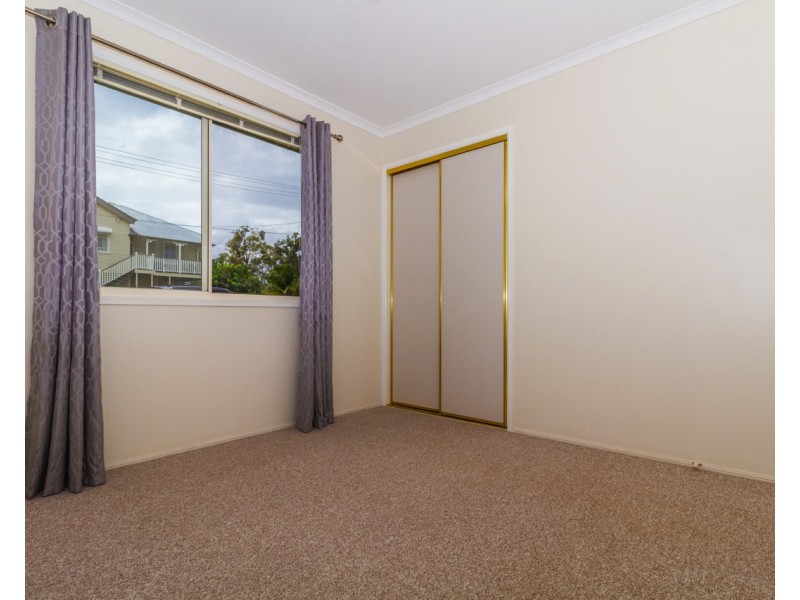32 Patterson St, Russell Island QLD 4184