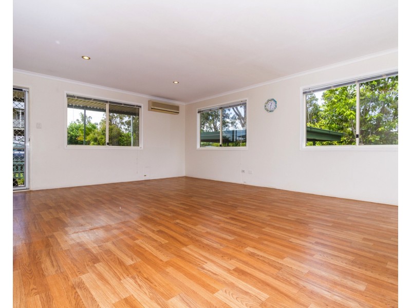 32 Patterson St, Russell Island QLD 4184