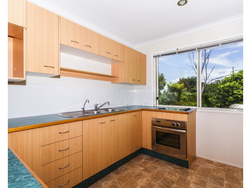 32 Patterson St, Russell Island QLD 4184