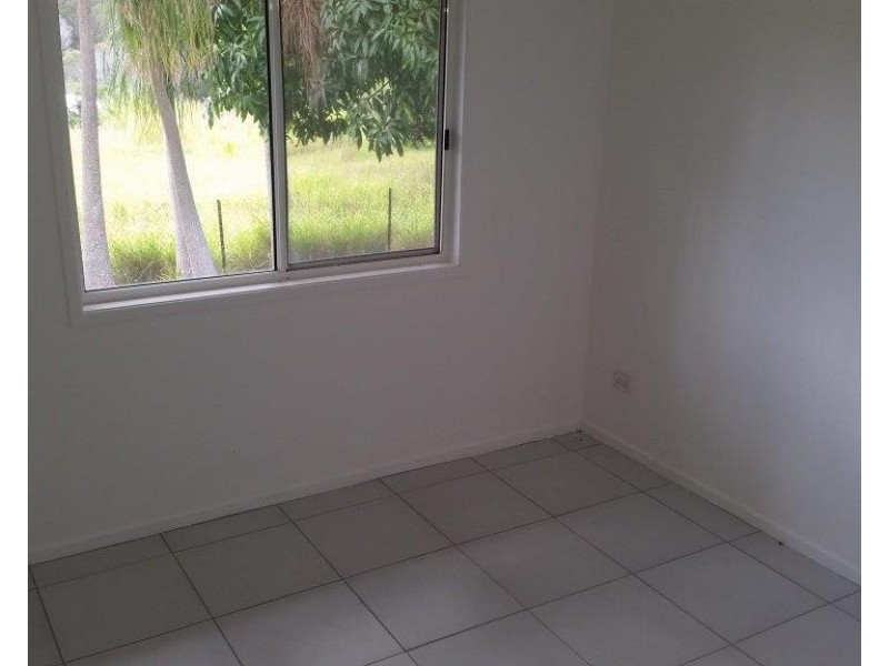 12 Pharlap St, Russell Island QLD 4184