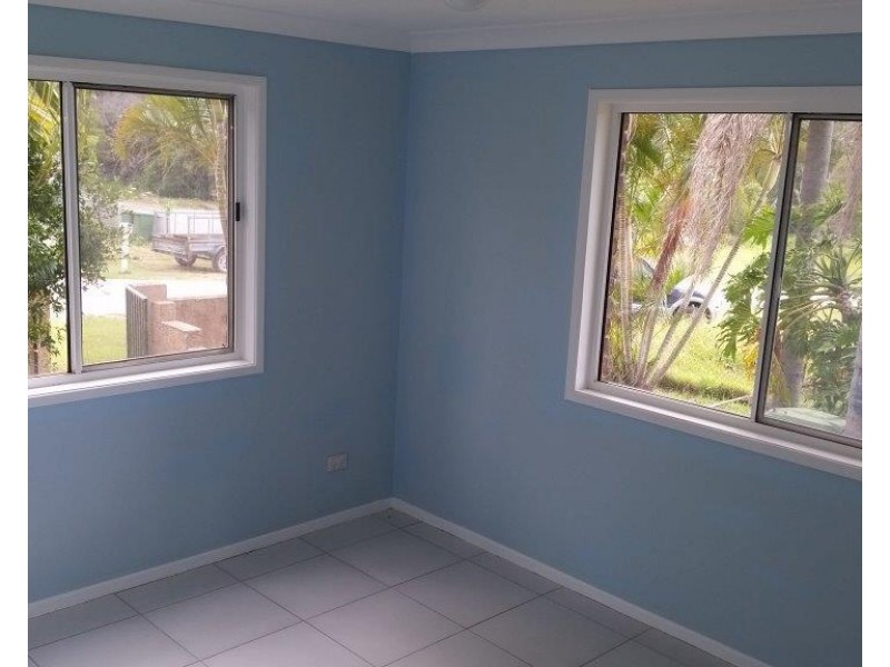 12 Pharlap St, Russell Island QLD 4184