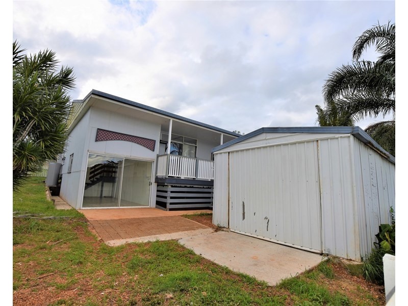9 Pharlap St, Russell Island QLD 4184