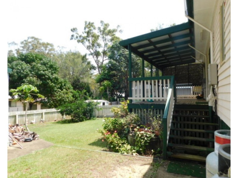 18 Dempsey St, Russell Island QLD 4184