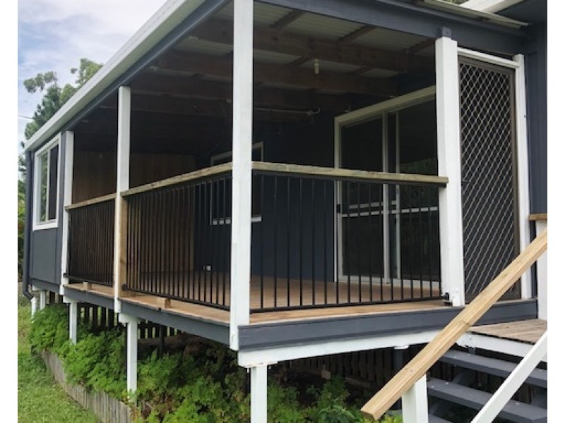 34 Inlet Ave, Russell Island QLD 4184
