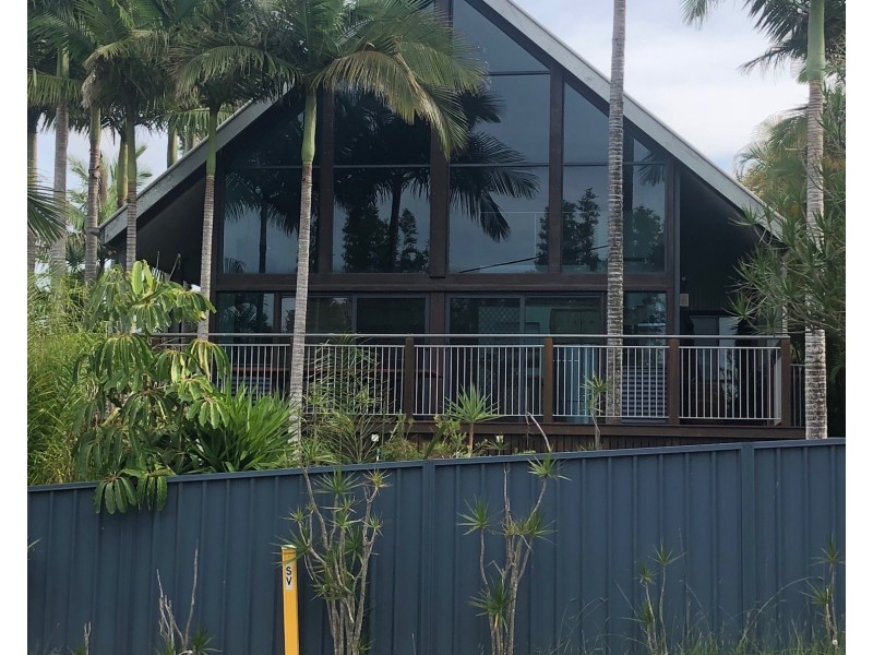 36 Kamar St, Russell Island QLD 4184