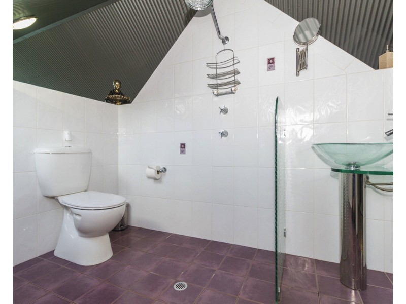 36 Kamar St, Russell Island QLD 4184