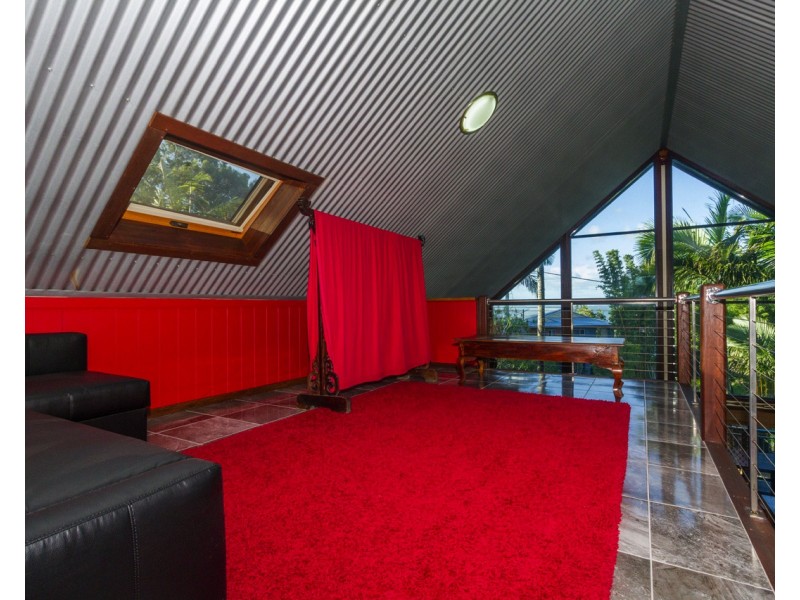 36 Kamar St, Russell Island QLD 4184
