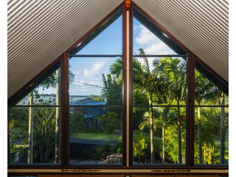 36 Kamar St, Russell Island QLD 4184