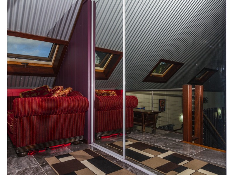 36 Kamar St, Russell Island QLD 4184