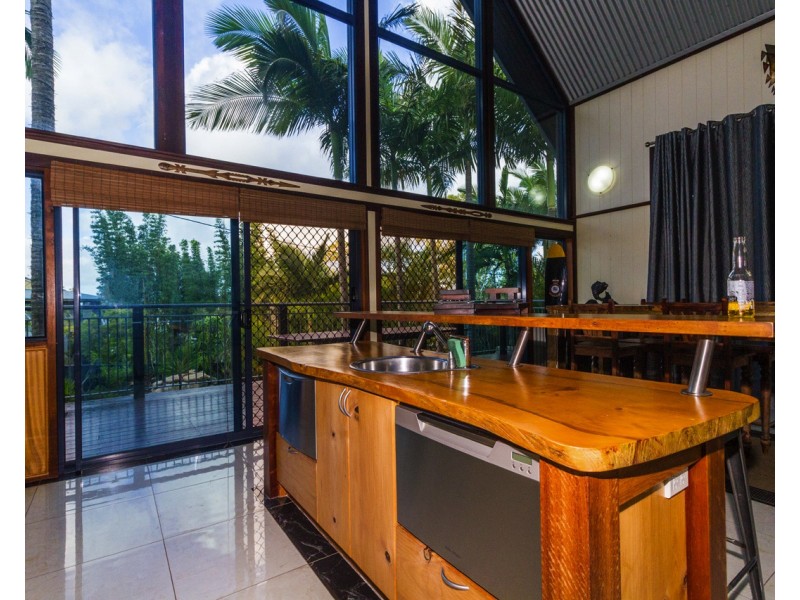 36 Kamar St, Russell Island QLD 4184