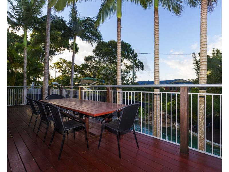 36 Kamar St, Russell Island QLD 4184