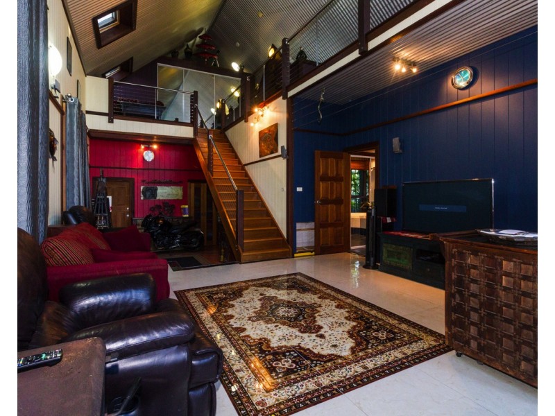 36 Kamar St, Russell Island QLD 4184
