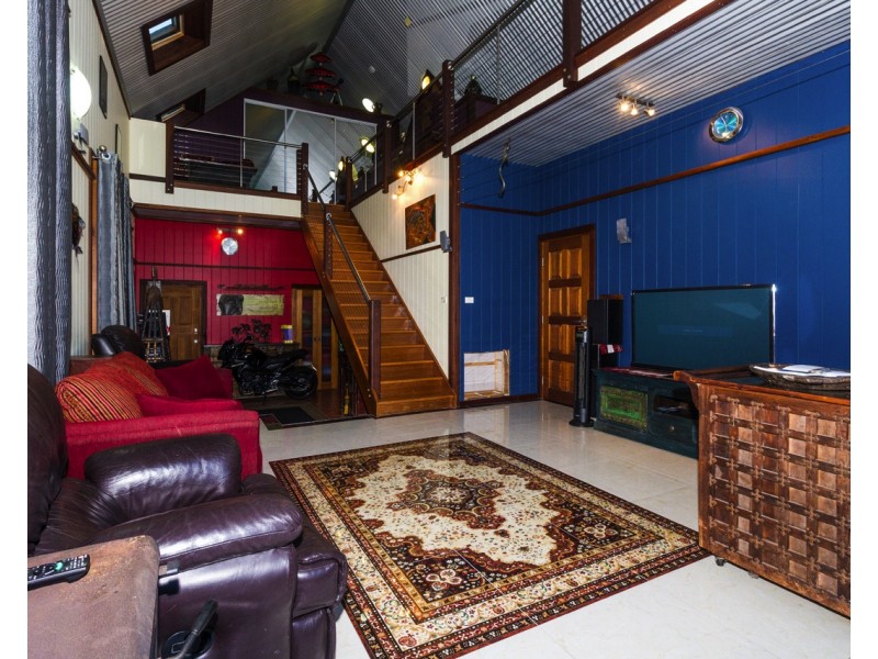 36 Kamar St, Russell Island QLD 4184