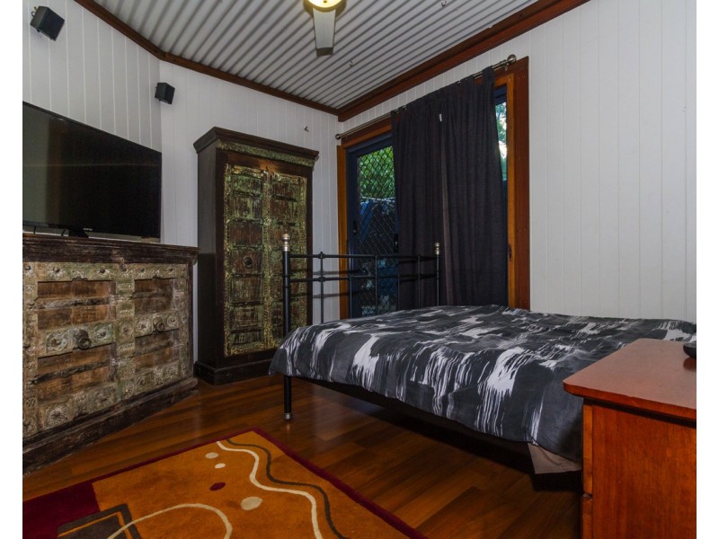 36 Kamar St, Russell Island QLD 4184