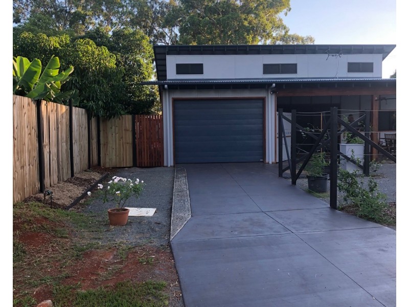 18 Junee Pde, Karragarra Island QLD 4184