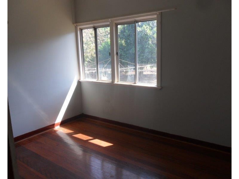 2 Highland St, Russell Island QLD 4184