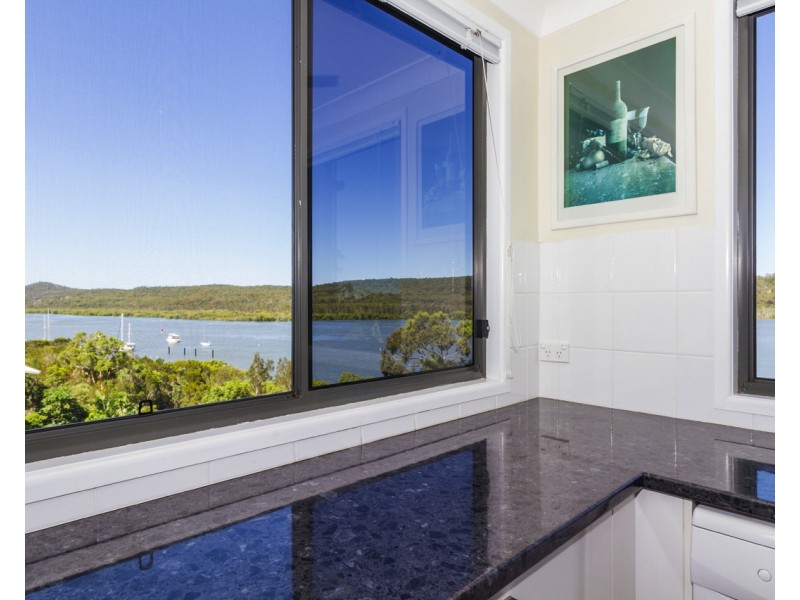 117 Wahine Drive, Russell Island QLD 4184