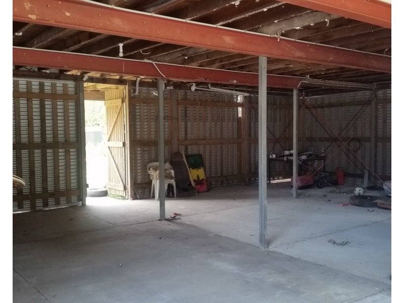 75 Minjerriba Rd, Russell Island QLD 4184