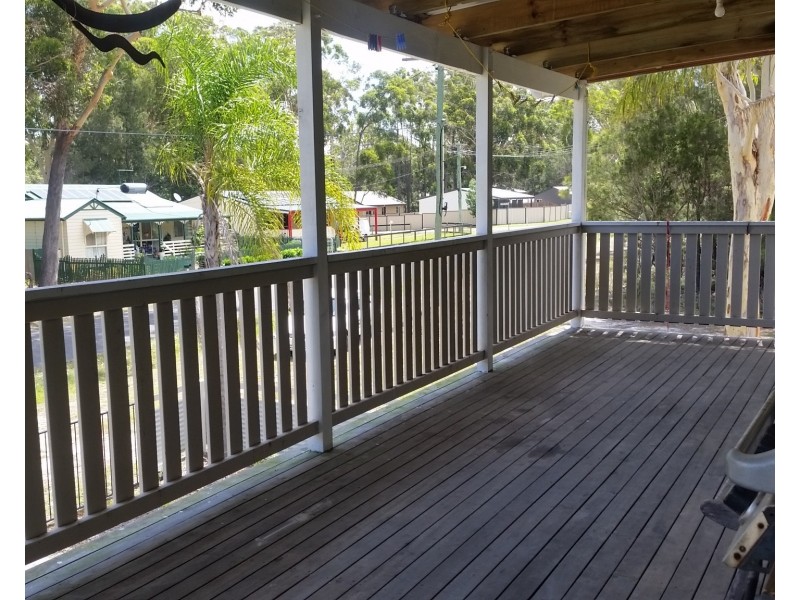 75 Minjerriba Rd, Russell Island QLD 4184