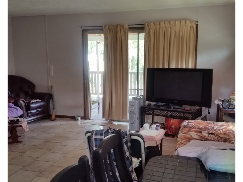 75 Minjerriba Rd, Russell Island QLD 4184