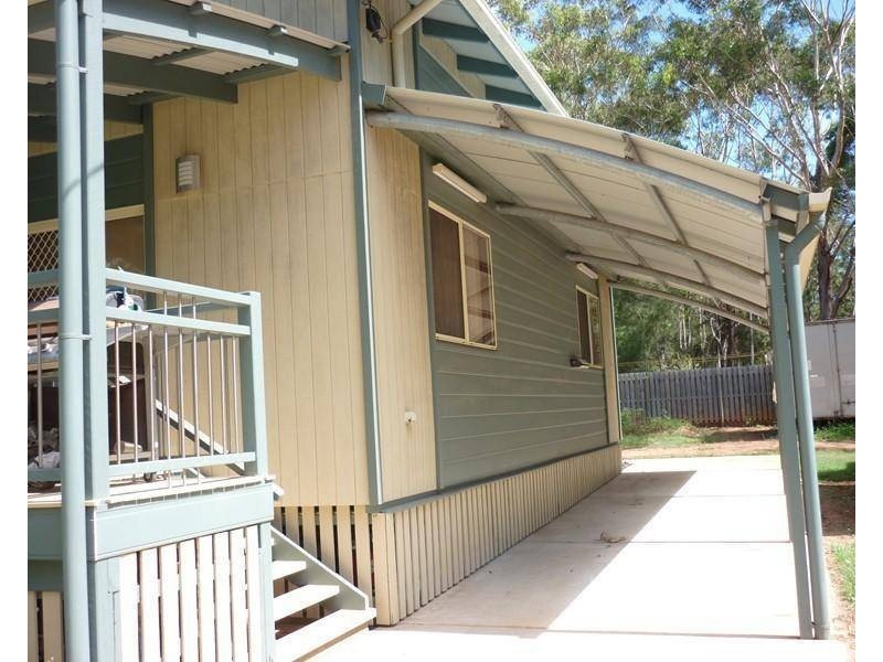 28 Kurrajong Rd, Russell Island QLD 4184