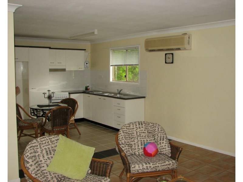 28 Roebuck Road, Russell Island QLD 4184