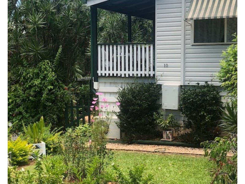 10 Phoenix St, Russell Island QLD 4184