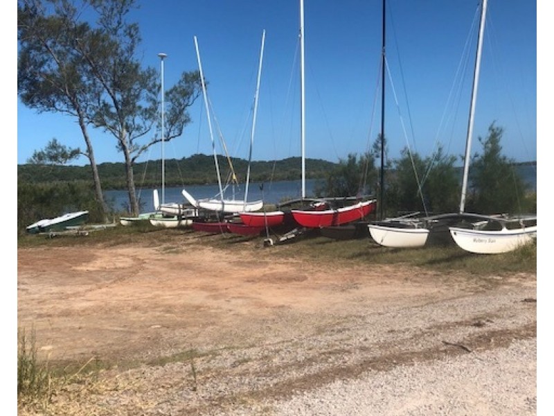 79 Crescent Dve, Russell Island QLD 4184