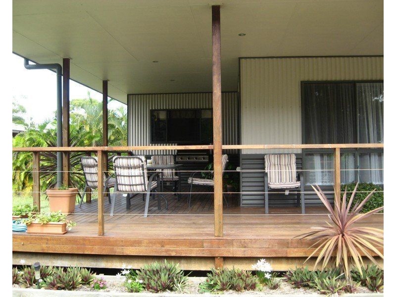 52 Barcelona Tce, Russell Island QLD 4184