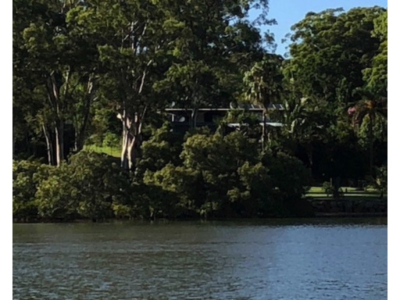 1A Bayview Rd, Russell Island QLD 4184