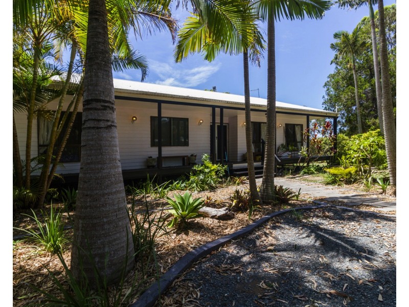 59 Canaipa Point Dr, Russell Island QLD 4184