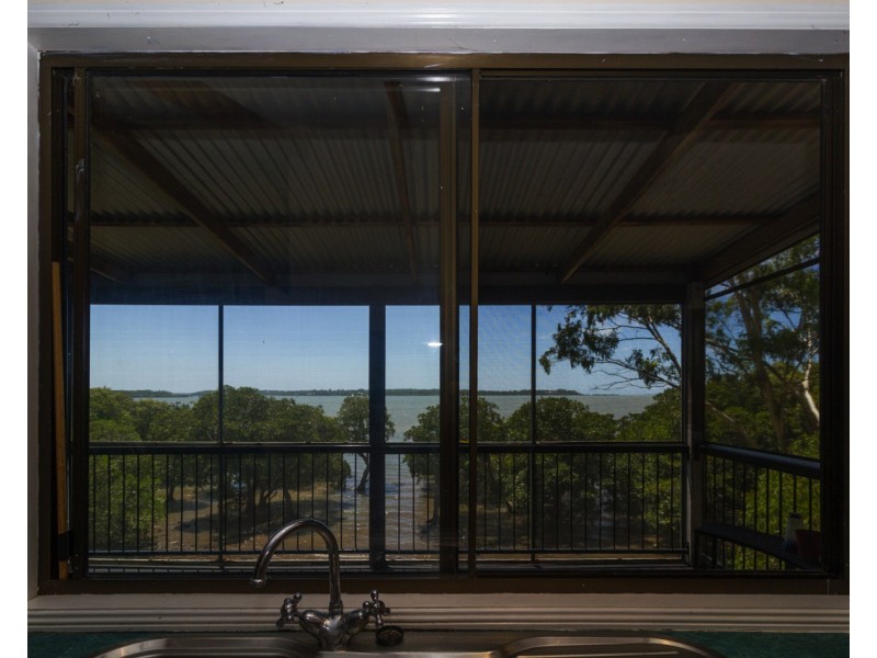 59 Canaipa Point Dr, Russell Island QLD 4184