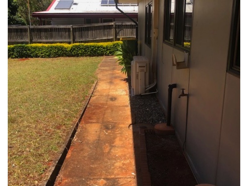 6 Pao Pao Rd, Russell Island QLD 4184