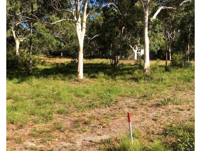 5 James St, Russell Island QLD 4184