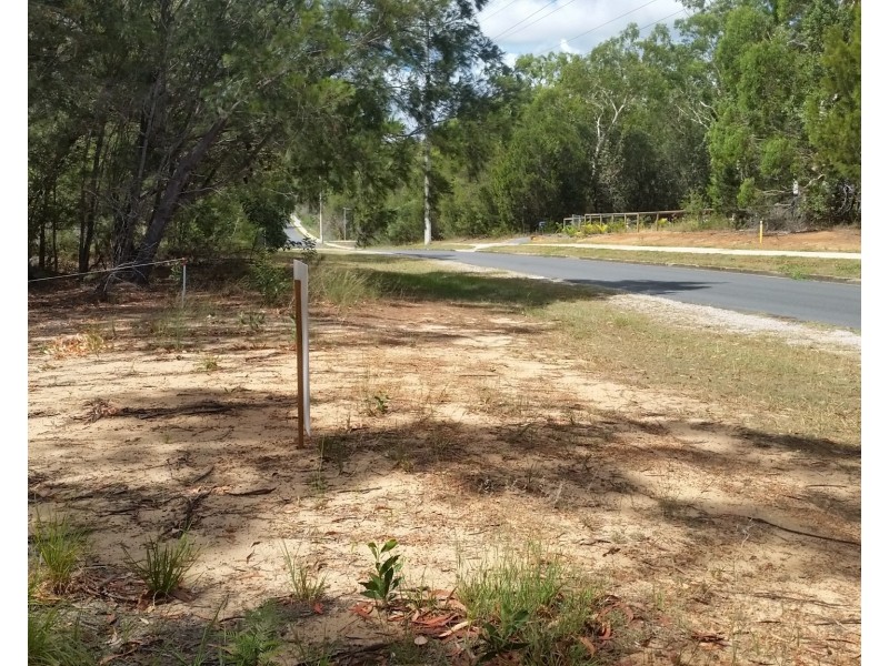 211 Centre Road, Russell Island QLD 4184