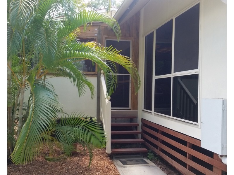 32 Ilumba St, Russell Island QLD 4184