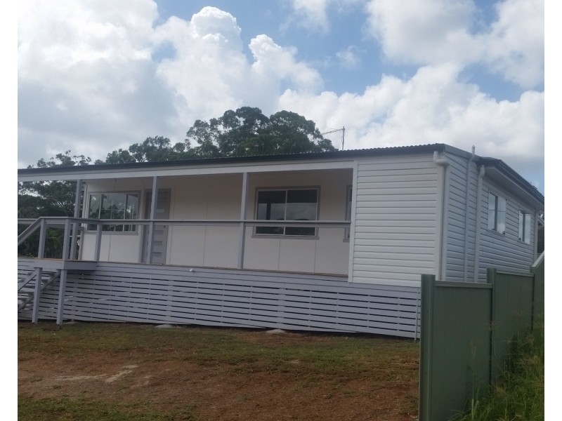 17 Roebuck Road, Russell Island QLD 4184