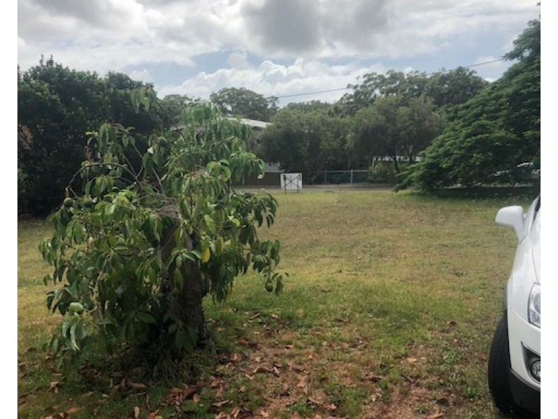 5 Alice St, Russell Island QLD 4184