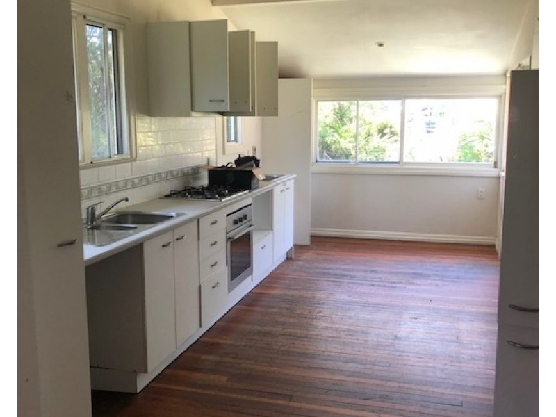17 Tenanne St, Russell Island QLD 4184