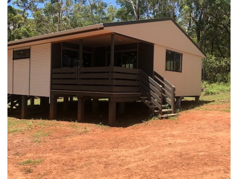3 Camellia St, Russell Island QLD 4184