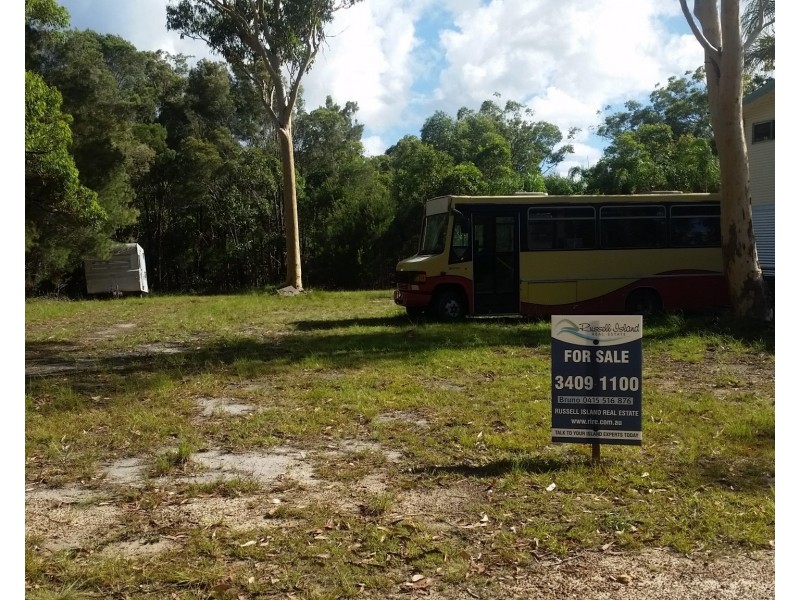73 Minjerriba Rd, Russell Island QLD 4184