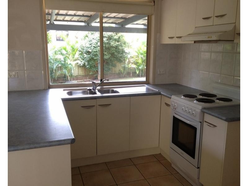 31 Jackson Rd, Russell Island QLD 4184