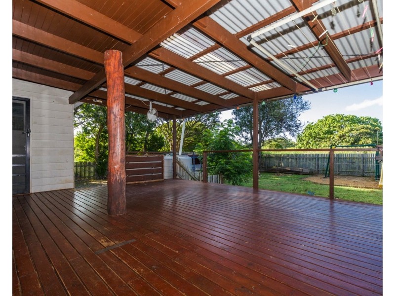 9 Kings Rd, Russell Island QLD 4184